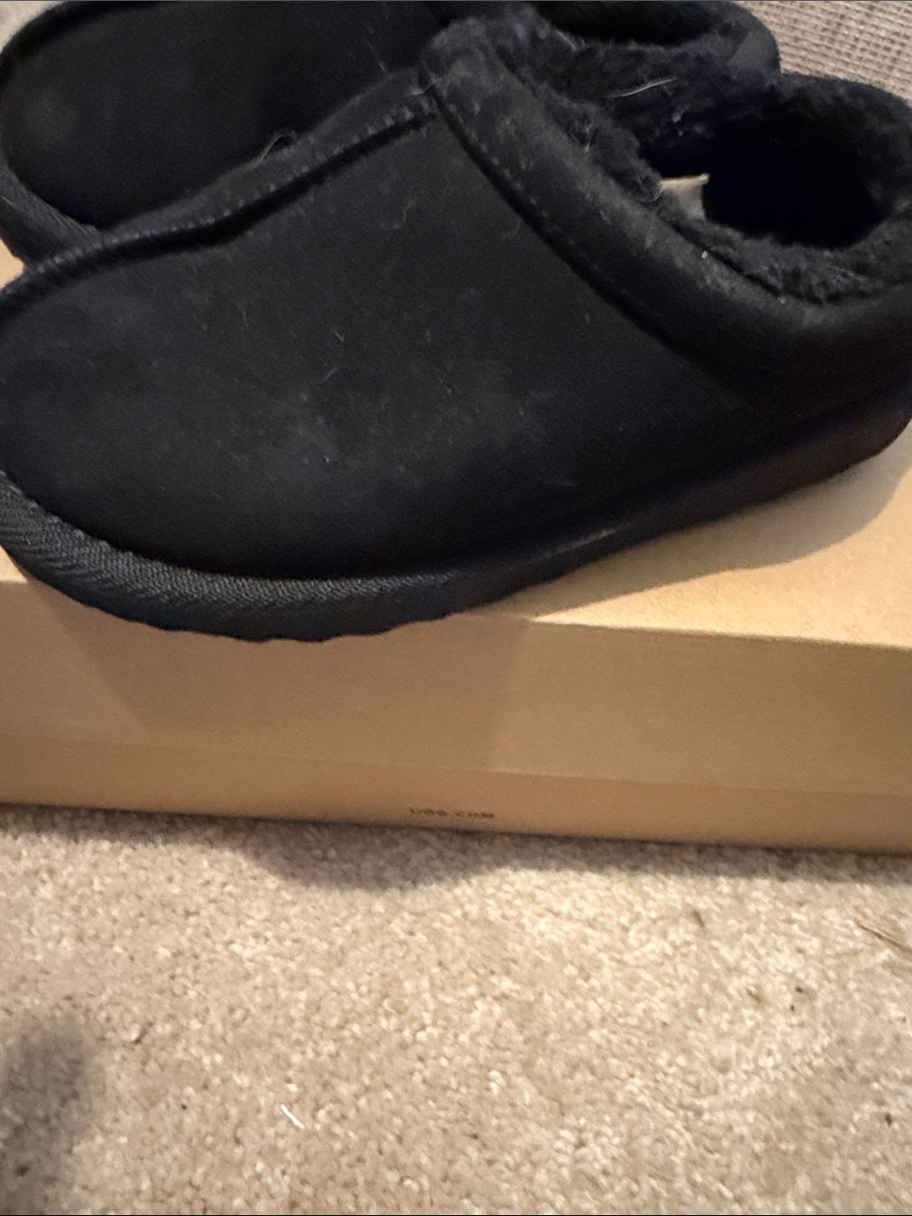 Cat & Jack Black Kids Slip-On Fuzzy Lined Slippers